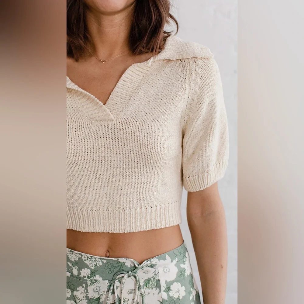 Sage The Label Scarlet Collared Cropped Cream Sweater Size Small